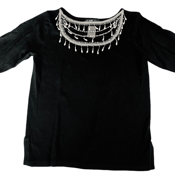 Beautiful Pearl trimmed Bob Mackie Women’s cocktail top - Picture 1 of 8